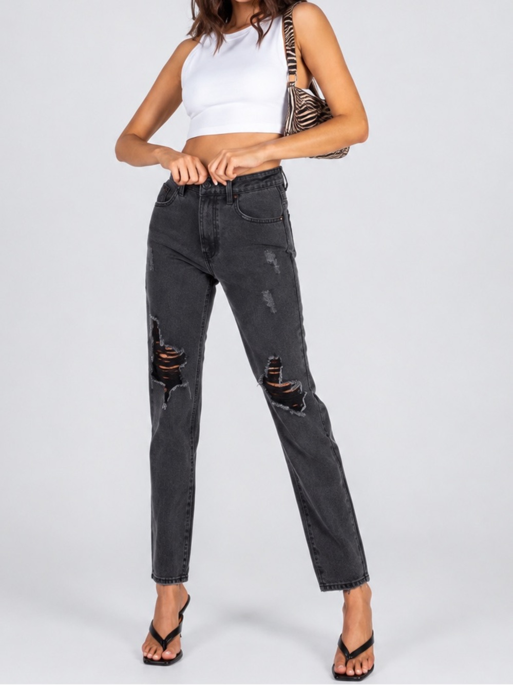 PRINCESS POLLY Zaneta Ripped Jeans in Washed Black Denim Size 4 Straight